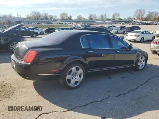 2006 Bentley Flying Spur z VIN SCBBR53W46C039793, wystawiony jako Copart lot #50169415 z przebiegiem 80 415 mil mil oraz Szkody całkowita. Historia ofert i sprzedaży dostępna na DreamBid. Obrazek 3.