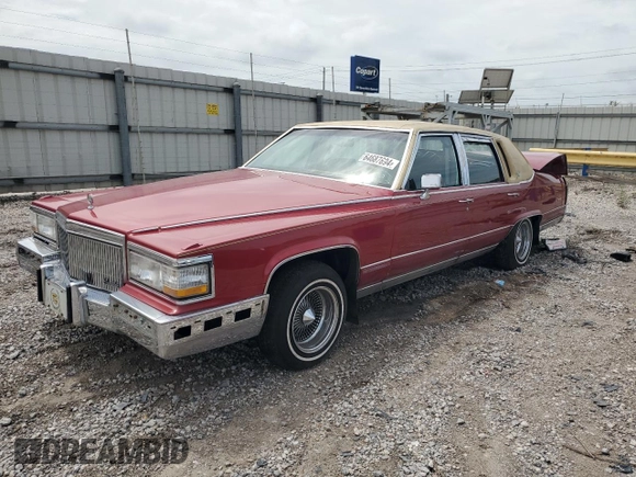 1991 Cadillac Brougham z VIN 1G6DW5474MR703030, wystawiony jako Copart lot #64687894 z przebiegiem 161 866 mil mil oraz Szkoda całkowita • Salvage title. Historia ofert i sprzedaży dostępna na DreamBid. Obrazek 1.