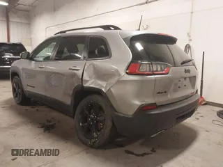 2019 Jeep Cherokee Latitude Plus with VIN 1C4PJMLX2KD427395, listed as a IAAI auction lot 41586532 with 84,033 mi miles and . Bid and sale history available at DreamBid. Image 3.