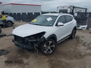 2017 Hyundai Tucson Sport z VIN KM8J33A24HU373555, wystawiony jako IAAI lot #42128819 z przebiegiem 114 084 mil mil oraz . Historia ofert i sprzedaży dostępna na DreamBid. Obrazek 18.