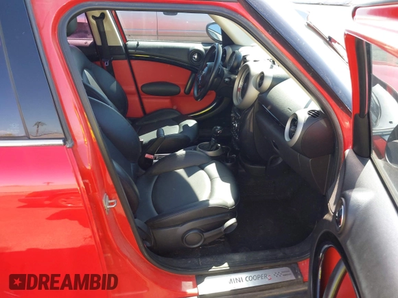 2012 MINI Countryman S with VIN WMWZC5C55CWL62018, listed as a IAAI auction lot 42036503 with 141,115 mi miles and . Bid and sale history available at DreamBid. Image 5.