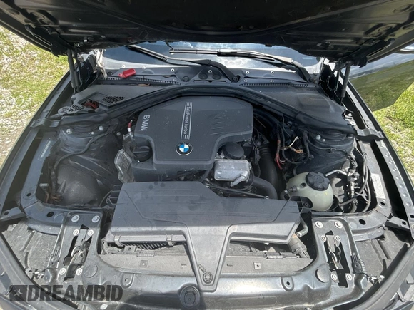 2013 BMW 3 Series 328i with VIN WBA3A5G53DNP19158, listed as a Copart auction lot 61036925 with 173,331 mi miles and Clean title. Bid and sale history available at DreamBid. Image 7.