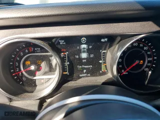 2021 Jeep Gladiator Mojave with VIN 1C6JJTEG1ML573199, listed as a Copart auction lot 85480594 with 66,809 mi miles and Salvage Title. Bid and sale history available at carsss.com. Image 9.
