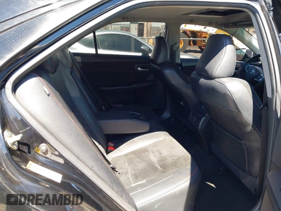 2017 Toyota Camry XLE z VIN 4T1BF1FK6HU370827, wystawiony jako IAAI lot #41870412 z przebiegiem 95 975 mil mil oraz . Historia ofert i sprzedaży dostępna na DreamBid. Obrazek 8.