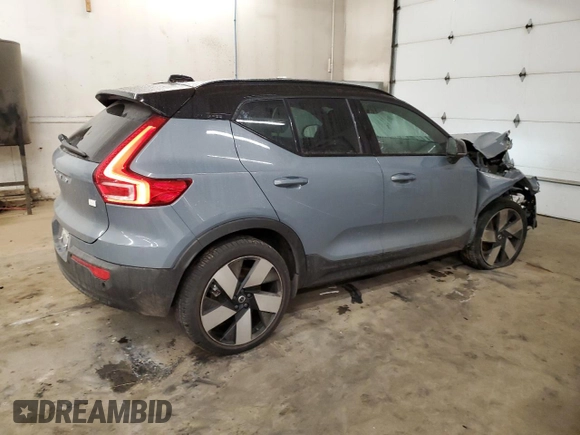 2023 Volvo XC40 Ultimate с VIN YV4ED3UM1P2029494, выставлен на аукционе Copart как лот 85141124 с пробегом 8 539 миль миль и Списание • Salvage title. История ставок и продаж доступна на DreamBid. Изображение 3.