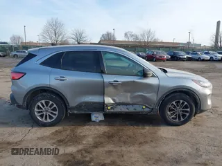 2022 Ford Escape SE with VIN 1FMCU9G61NUA46805, listed as a IAAI auction lot 41465225 with 24,129 mi miles and . Bid and sale history available at DreamBid. Image 13.