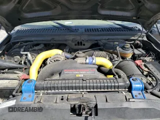 2006 Ford F-250 XL с VIN 1FTSW20P56EB68003, выставлен на аукционе Copart как лот 50697015 с пробегом 203 006 миль миль и Списание • Salvage title. История ставок и продаж доступна на DreamBid. Изображение 12.