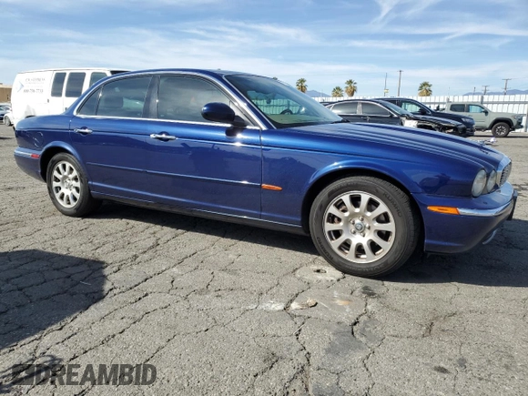 2004 Jaguar XJ with VIN SAJWA71C34SG20008, listed as a Copart auction lot 45920735 with 251,063 mi miles and Clean Title. Bid and sale history available at carsss.com. Image 4.