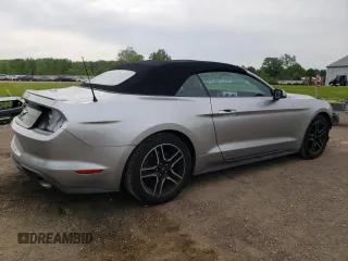 2021 Ford Mustang EcoBoost z VIN 1FATP8UH3M5106268, wystawiony jako Copart lot #56939595 z przebiegiem 114 877 mil mil oraz Szkoda całkowita • Salvage title. Historia ofert i sprzedaży dostępna na DreamBid. Obrazek 3.