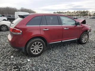 2013 Lincoln MKX z VIN 2LMDJ8JKXDBL07337, wystawiony jako Copart lot #85747304 z przebiegiem 182 696 mil mil oraz Szkoda całkowita • Salvage title. Historia ofert i sprzedaży dostępna na DreamBid. Obrazek 3.