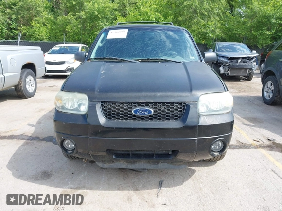 2006 Ford Escape Limited with VIN 1FMCU94176KA06671, listed as a IAAI auction lot 42302789 with 190,320 mi miles and . Bid and sale history available at DreamBid. Image 6.