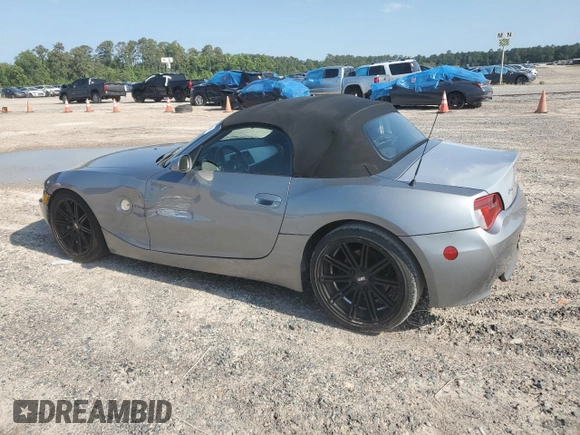 2006 BMW Z4 3.0si with VIN 4USBU53566LX00267, listed as a Copart auction lot 55820915 with 143,288 mi miles and Salvage title. Bid and sale history available at DreamBid. Image 2.