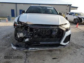 2023 Audi RS Q8 z VIN WU1ARBF10PD021247, wystawiony jako Copart lot #44700705 z przebiegiem 16 511 mil mil oraz Szkoda całkowita • Salvage title. Historia ofert i sprzedaży dostępna na DreamBid. Obrazek 5.