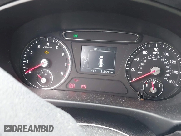 2016 Kia Sorento EX with VIN 5XYPHDA53GG171158, listed as a IAAI auction lot 42014017 with 219,595 mi miles. Bid and sale history available at carsss.com. Image 7.