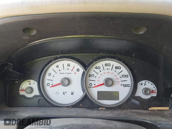 2007 Ford Escape XLS with VIN 1FMYU02Z77KA31257, listed as a IAAI auction lot 41430217 with 1 mi miles. Bid and sale history available at carsss.com. Image 7.
