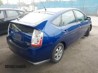 2009 Toyota Prius with VIN JTDKB20U797839844, listed as a IAAI auction lot 42117077 with 233,113 mi miles. Bid and sale history available at carsss.com. Image 4.