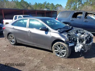 2017 Toyota Camry XLE with VIN 4T1BF1FK1HU311281, listed as a IAAI auction lot 41729435 with 132,488 mi miles. Bid and sale history available at carsss.com. Image 14.
