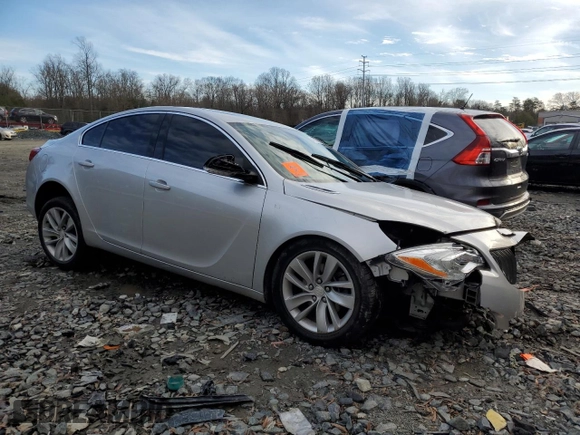 2015 Buick Regal z VIN 2G4GK5EX9F9142658, wystawiony jako Copart lot #53723335 z przebiegiem Nie podano mil oraz Nie do naprawy • Non repairable. Historia ofert i sprzedaży dostępna na DreamBid. Obrazek 4.