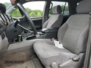 2004 Toyota 4Runner SR5 with VIN JTEBU14R440049098, listed as a Copart auction lot 56210835 with 237,867 mi miles and Clean title. Bid and sale history available at DreamBid. Image 7.