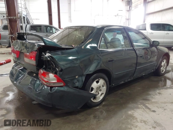 2001 Honda Accord EX с VIN 1HGCG16571A034550, выставлен на аукционе IAAI как лот 42104425 с пробегом 251 018 миль миль и . История ставок и продаж доступна на DreamBid. Изображение 4.