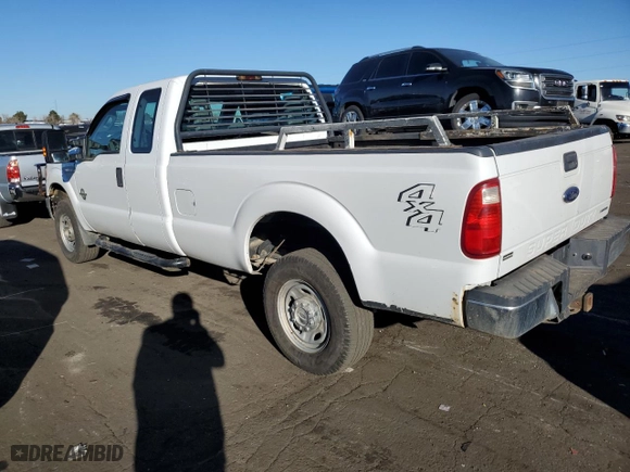 2014 Ford Super Duty F-250 SRW XLT with VIN 1FT7X2BT1EEB66082, listed as a Copart auction lot 84257854 with 280,582 mi miles and Clean Title. Bid and sale history available at carsss.com. Image 2.