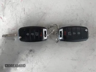 2015 Kia Soul z VIN KNDJN2A29F7763328, wystawiony jako IAAI lot #42151996 z przebiegiem 119 612 mil mil oraz . Historia ofert i sprzedaży dostępna na DreamBid. Obrazek 11.