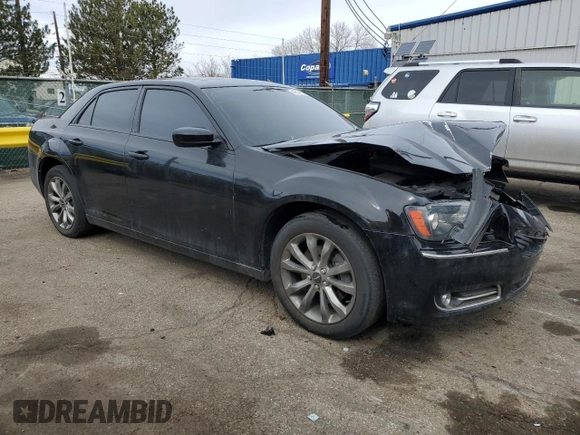 2014 Chrysler 300 with VIN 2C3CCAGG5EH375452, listed as a Copart auction lot 46312185 with 96,397 mi miles and Salvage Title. Bid and sale history available at carsss.com. Image 4.
