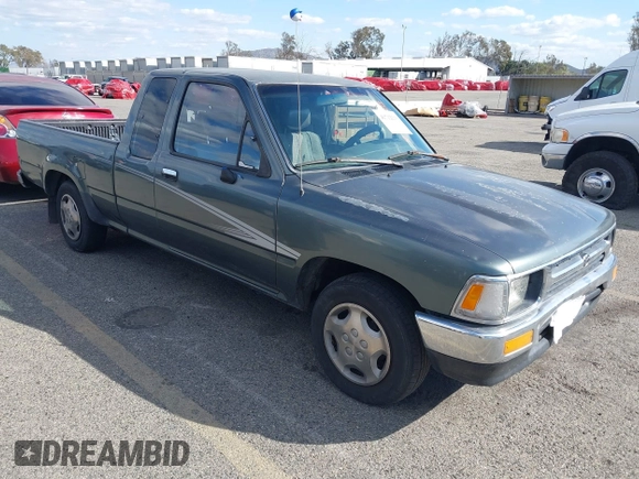 1992 Toyota Pickup DLX with VIN JT4RN93P5N5058671, listed as a IAAI auction lot 41712213 with 232,869 mi miles and . Bid and sale history available at DreamBid. Image 1.