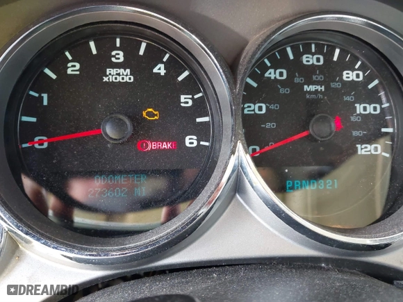 2007 Chevrolet Silverado 1500 LT w/1LT with VIN 3GCEC13J27G510315, listed as a IAAI auction lot 41509767 with 273,602 mi miles. Bid and sale history available at carsss.com. Image 7.