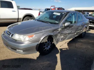 2001 Saab 9-5 with VIN YS3ED48E113035561, listed as a Copart auction lot 76598224 with 195,416 mi miles and Salvage Title. Bid and sale history available at carsss.com. Image 1.