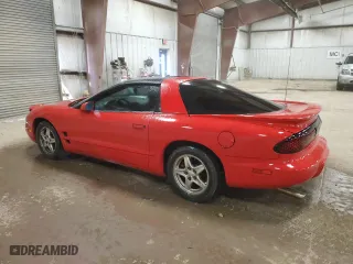 1998 Pontiac Firebird with VIN 2G2FS22K1W2210388, listed as a Copart auction lot 51468485 with 132,554 mi miles and Clean Title. Bid and sale history available at carsss.com. Image 2.