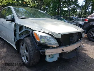 2011 Mercedes-Benz R 350 с VIN 4JGCB6FE5BA116493, выставлен на аукционе IAAI как лот 42732060 с пробегом 206 002 миль миль и . История ставок и продаж доступна на DreamBid. Изображение 6.
