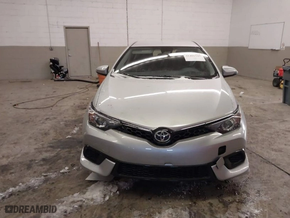 2018 Toyota Corolla iM with VIN JTNKARJE5JJ570605, listed as a IAAI auction lot 41401143 with 25,489 mi miles. Bid and sale history available at carsss.com. Image 13.