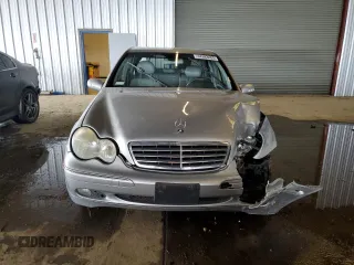 2003 Mercedes-Benz C 230/260/280/320 with VIN WDBRF64J93F383691, listed as a Copart auction lot 44383405 with 266,692 mi miles and Salvage Title. Bid and sale history available at DreamBid. Image 5.