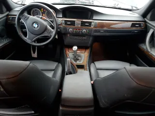 2010 BMW M3 with VIN WBSPM9C54AE202304, listed as a Copart auction lot 43448655 with 159,995 mi miles and Salvage Title. Bid and sale history available at carsss.com. Image 8.