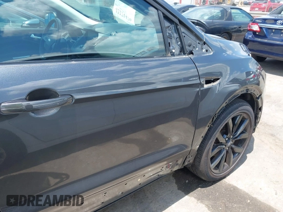 2019 Ford Escape SE z VIN 1FMCU0GD0KUB74569, wystawiony jako IAAI lot #42271476 z przebiegiem 66 335 mil mil oraz . Historia ofert i sprzedaży dostępna na DreamBid. Obrazek 20.
