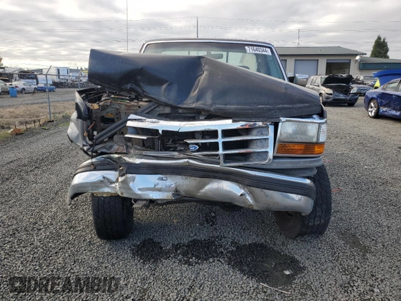 1994 Ford F-250 with VIN 2FTHF26G8RCA67016, listed as a Copart auction lot 71640344 with 146,118 mi miles and Salvage Title. Bid and sale history available at carsss.com. Image 5.