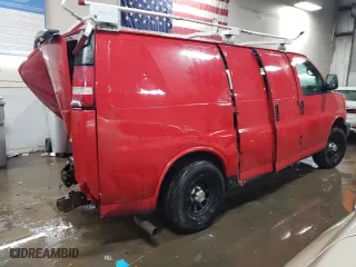 2005 Chevrolet Express Cargo Van with VIN 1GCFG15X251124239, listed as a Copart auction lot 84716314 with 96,337 mi miles and Salvage Title. Bid and sale history available at carsss.com. Image 3.