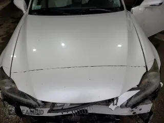 2012 Lexus IS 350 z VIN JTHCE5C28C5002402, wystawiony jako Copart lot #52917455 z przebiegiem 134 986 mil mil oraz Czysty tytuł • Clean title. Historia ofert i sprzedaży dostępna na DreamBid. Obrazek 11.