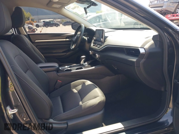 2021 Nissan Altima SV z VIN 1N4BL4DV7MN326681, wystawiony jako IAAI lot #42394402 z przebiegiem 94 775 mil mil oraz . Historia ofert i sprzedaży dostępna na DreamBid. Obrazek 5.