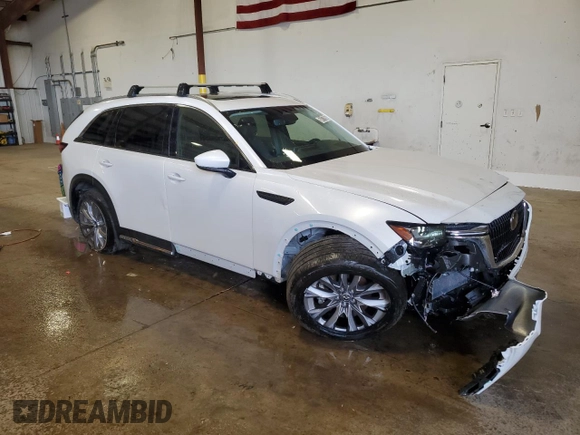 2024 Mazda CX-90 Premium z VIN JM3KKDHD8R1184233, wystawiony jako Copart lot #56177065 z przebiegiem 15 850 mil mil oraz Czysty tytuł • Clean title. Historia ofert i sprzedaży dostępna na DreamBid. Obrazek 4.