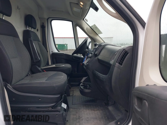 2018 Ram ProMaster Cargo with VIN 3C6TRVAG8JE136842, listed as a IAAI auction lot 41911718 with 125,801 mi miles and . Bid and sale history available at DreamBid. Image 5.