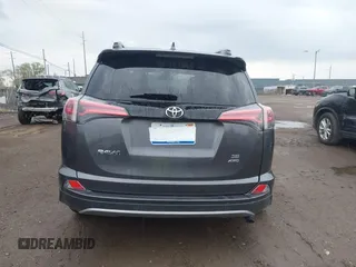2017 Toyota RAV4 SE с VIN 2T3JFREV7HW669529, выставлен на аукционе IAAI как лот 42155284 с пробегом 64 272 миль миль и . История ставок и продаж доступна на DreamBid. Изображение 16.