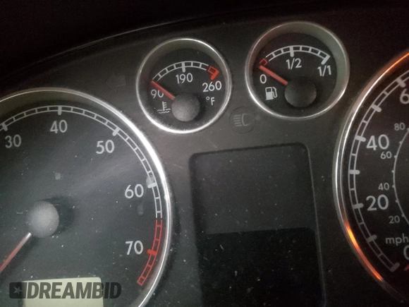 2002 Volkswagen Passat с VIN WVWVH63B52E198207, выставлен на аукционе Copart как лот 82604514 с пробегом Не указан миль и Чистый • Clean title. История ставок и продаж доступна на DreamBid. Изображение 9.