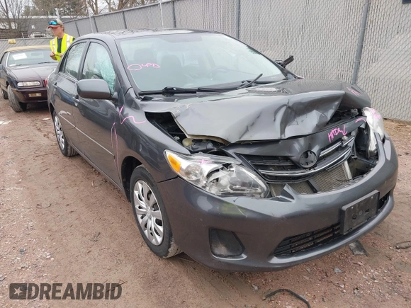 2013 Toyota Corolla L with VIN 2T1BU4EEXDC934686, listed as a IAAI auction lot 42074981 with 167,577 mi miles. Bid and sale history available at carsss.com. Image 1.