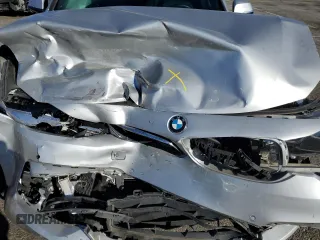 2018 BMW 3 Series 330i xDrive with VIN WBA8Z9C52JG828738, listed as a Copart auction lot 42131075 with 0 mi miles and Salvage Title. Bid and sale history available at carsss.com. Image 11.