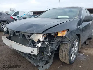 2009 Acura TSX with VIN JH4CU26669C019140, listed as a IAAI auction lot 41633824 with 174,997 mi miles. Bid and sale history available at carsss.com. Image 6.