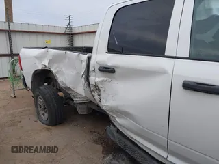 2021 Ram 2500 Tradesman with VIN 3C6UR5HL9MG582014, listed as a IAAI auction lot 41341443 with 127,007 mi miles and . Bid and sale history available at DreamBid. Image 6.