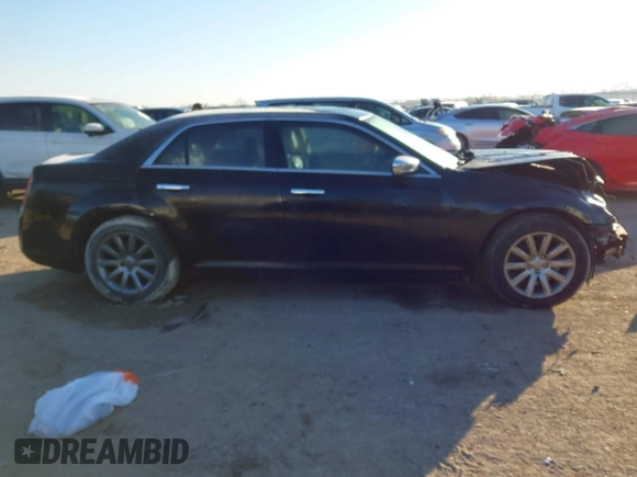 2011 Chrysler 300 Limited with VIN 2C3CA5CG2BH598580, listed as a IAAI auction lot 41330840 with 185,821 mi miles. Bid and sale history available at carsss.com. Image 13.