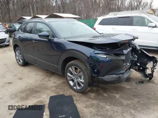 2025 Mazda CX-30 S Preferred with VIN 3MVDMBCMXSM752383, listed as a IAAI auction lot 41555027 with 785 mi miles and . Bid and sale history available at carsss.com. Image 1.